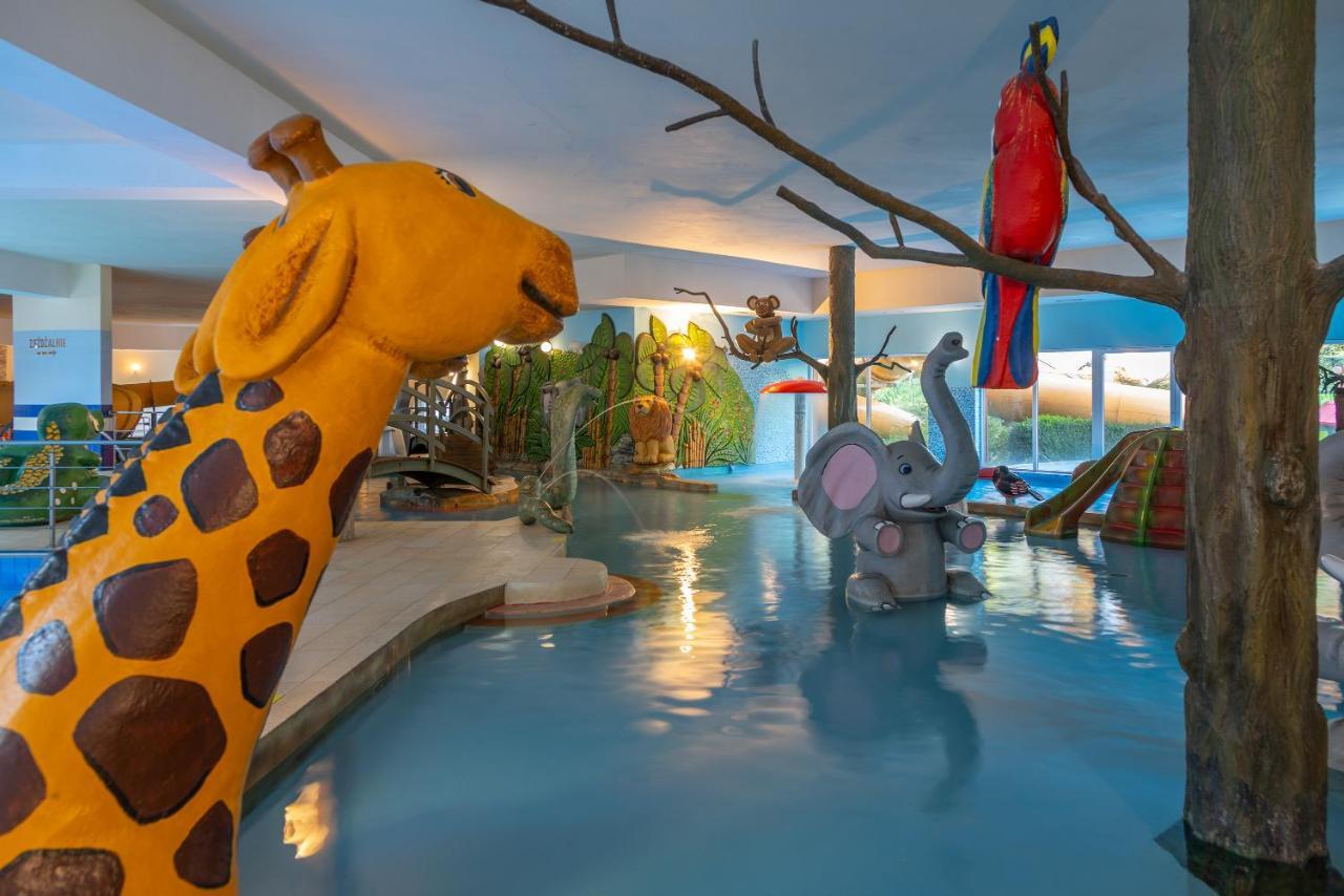 Sandra Spa Karpacz & Aquapark エクステリア 写真